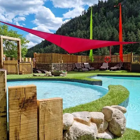 Camping Le Capelan Campeggio Meyrueis